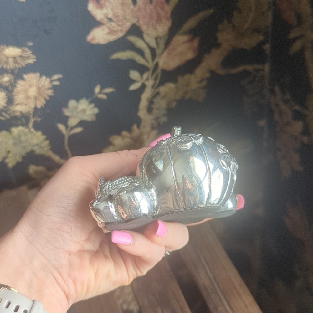 Vintage Contemporary Polished Pewter Sculpture of Pumpkins Candle Stick Holder - Picture 3 of 8
